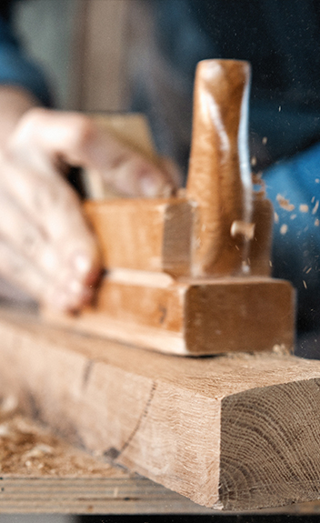 Fabriquant de planchers en bois lamellé collé, en Auvergner-Rhône-Alpes.